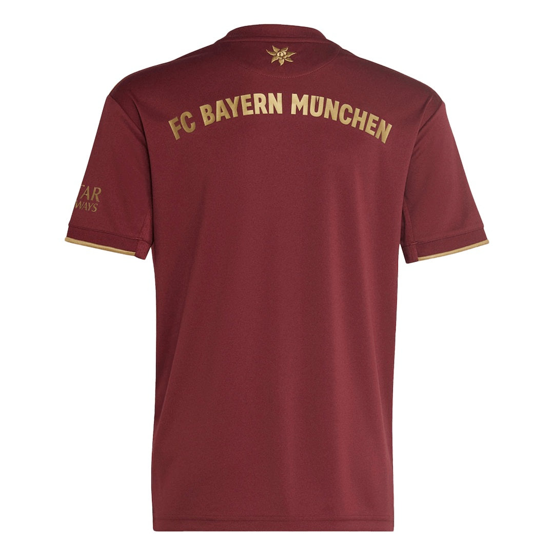 EQUIPACIÓN BAYERN MUNICH OKTOBERFEST 2022