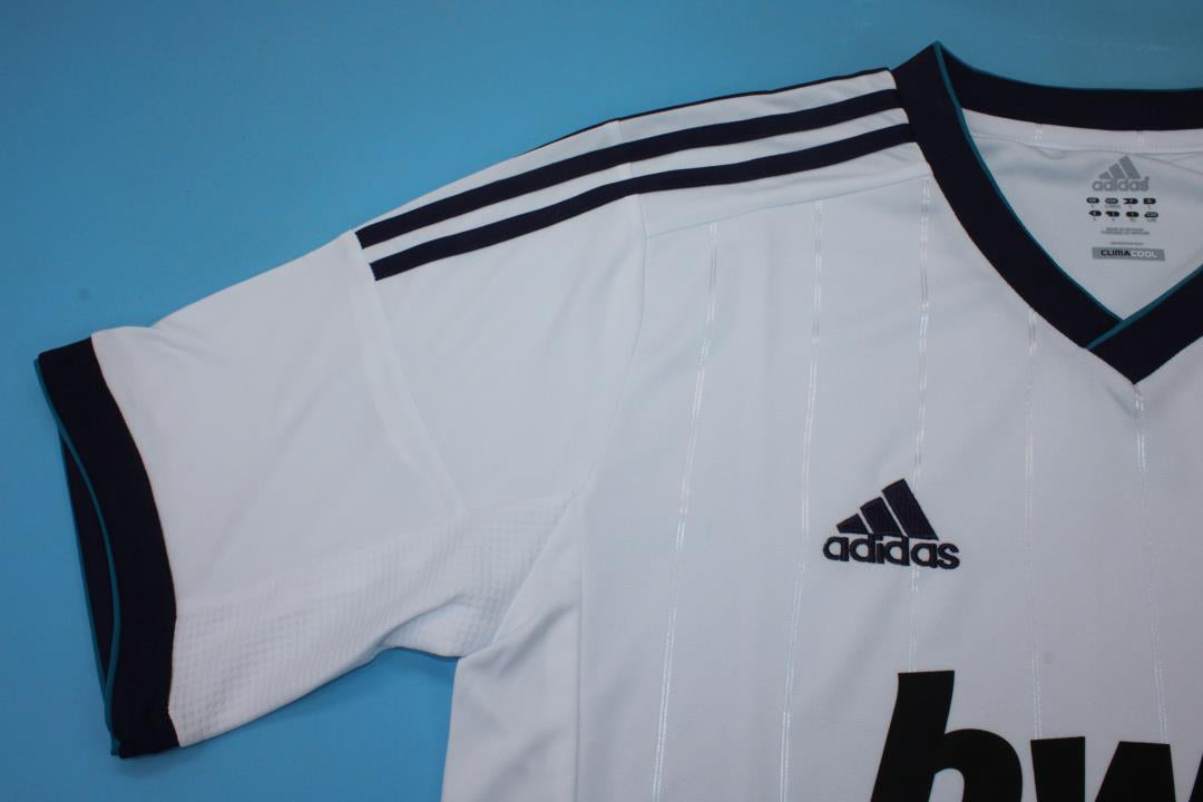EQUIPACIÓN RETRO REAL MADRID 2012-13