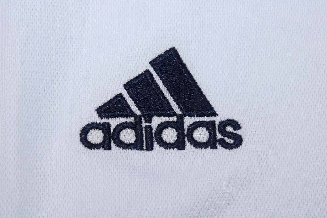 EQUIPACIÓN RETRO REAL MADRID 2000-01