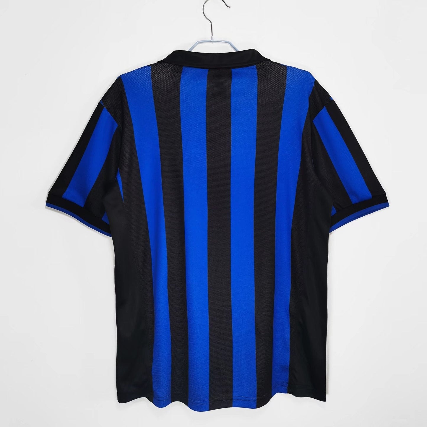 EQUIPACIÓN RETRO INTER DE MILAN 1998/99