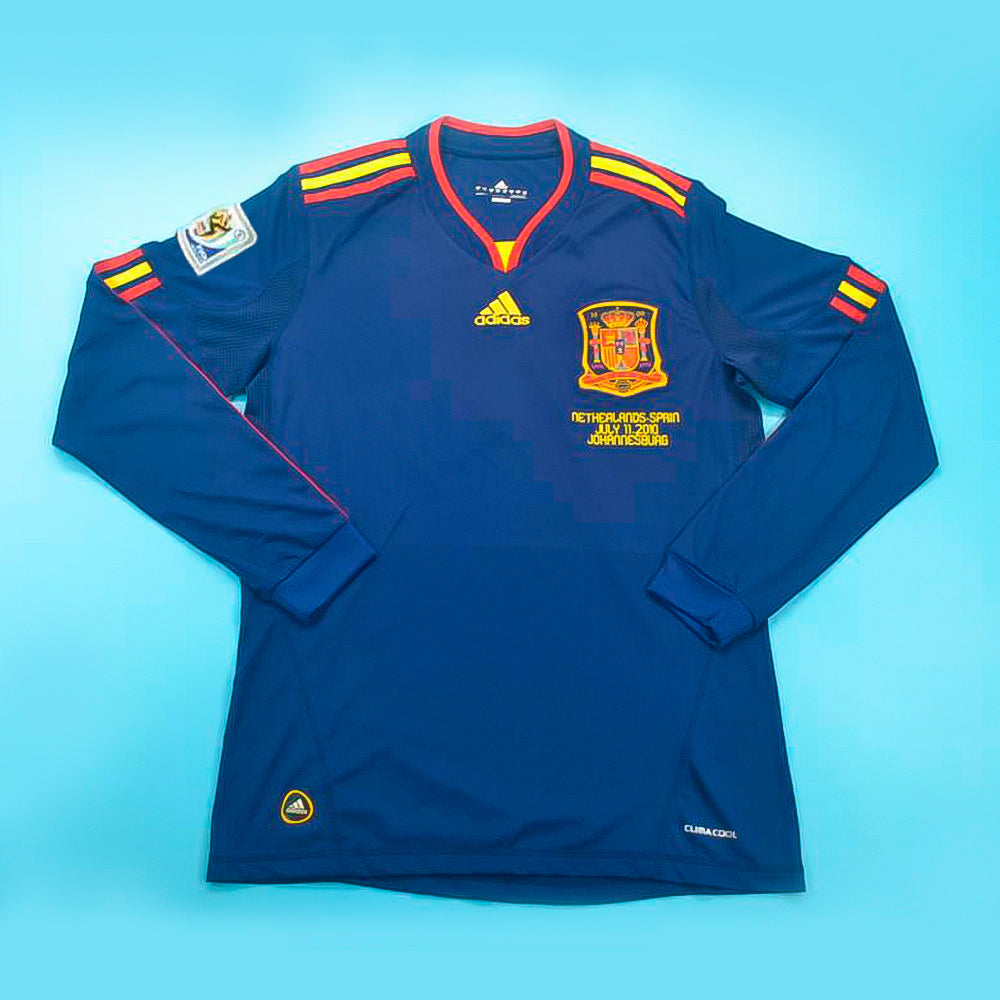EQUIPACIÓN RETRO ESPAÑA 2010 EDICIÓN FINAL VS HOLANDA (MANGA LARGA)