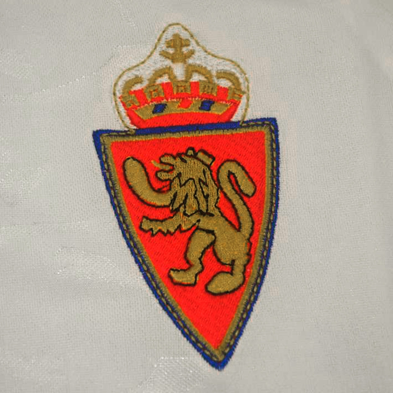 EQUIPACIÓN RETRO ZARAGOZA 1995