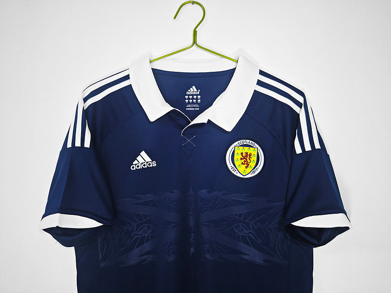 EQUIPACIÓN RETRO ESCOCIA 2012