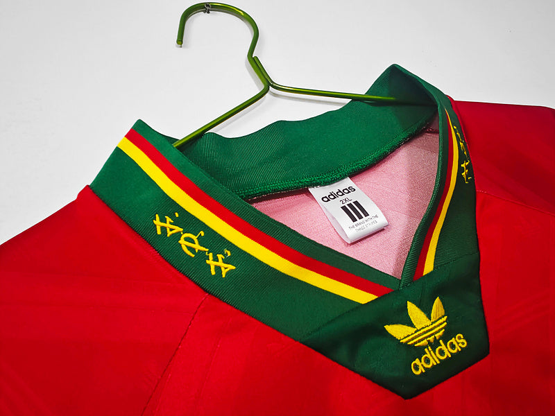 EQUIPACIÓN RETRO PORTUGAL 1992 94