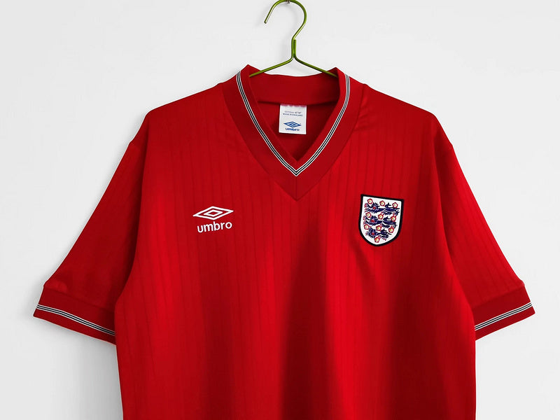 EQUIPACIÓN RETRO INGLATERRA 1984-87