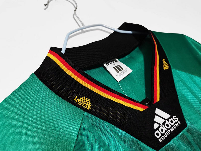 EQUIPACIÓN RETRO ALEMANIA 1992