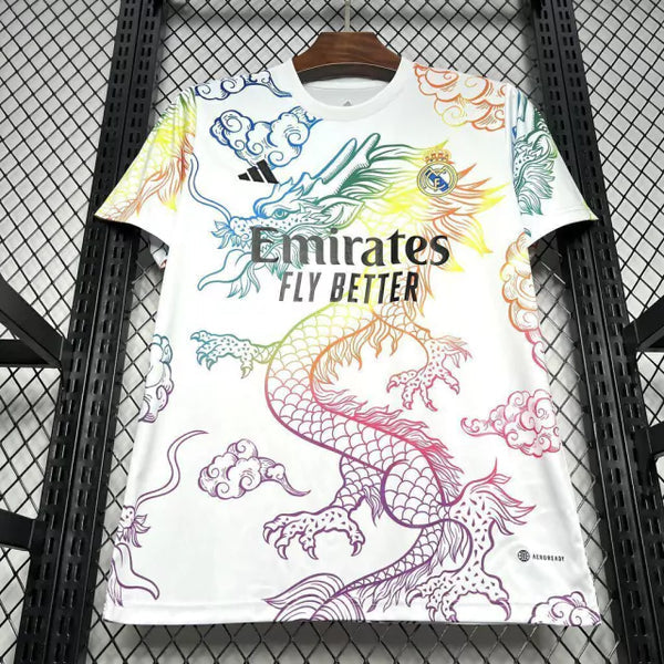 EQUIPACIÓN ESPECIAL REAL MADRID 2024-25