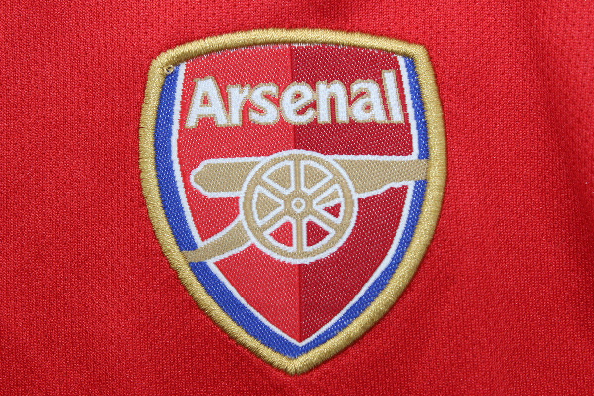 EQUIPACIÓN RETRO ARSENAL 2002-04