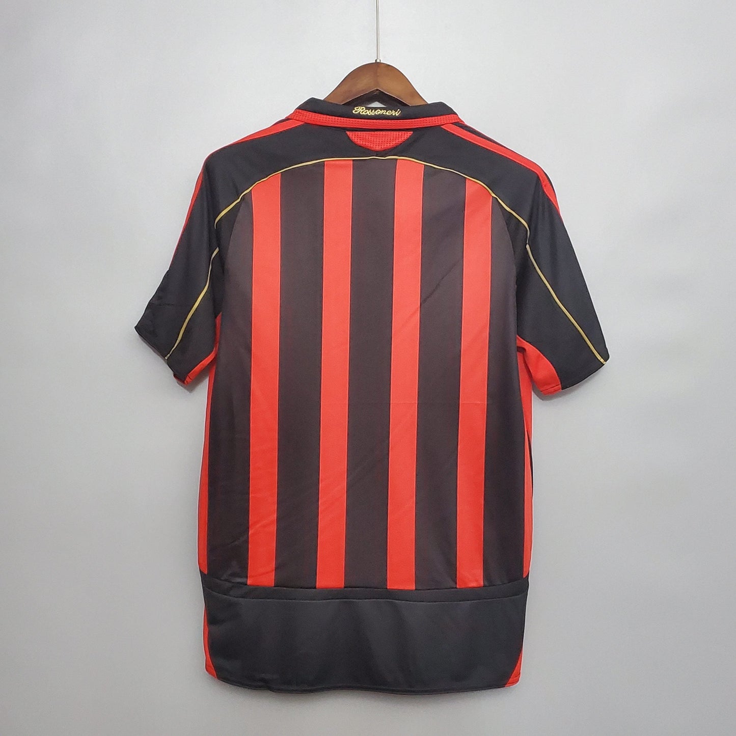 EQUIPACIÓN RETRO AC MILAN 2006-07