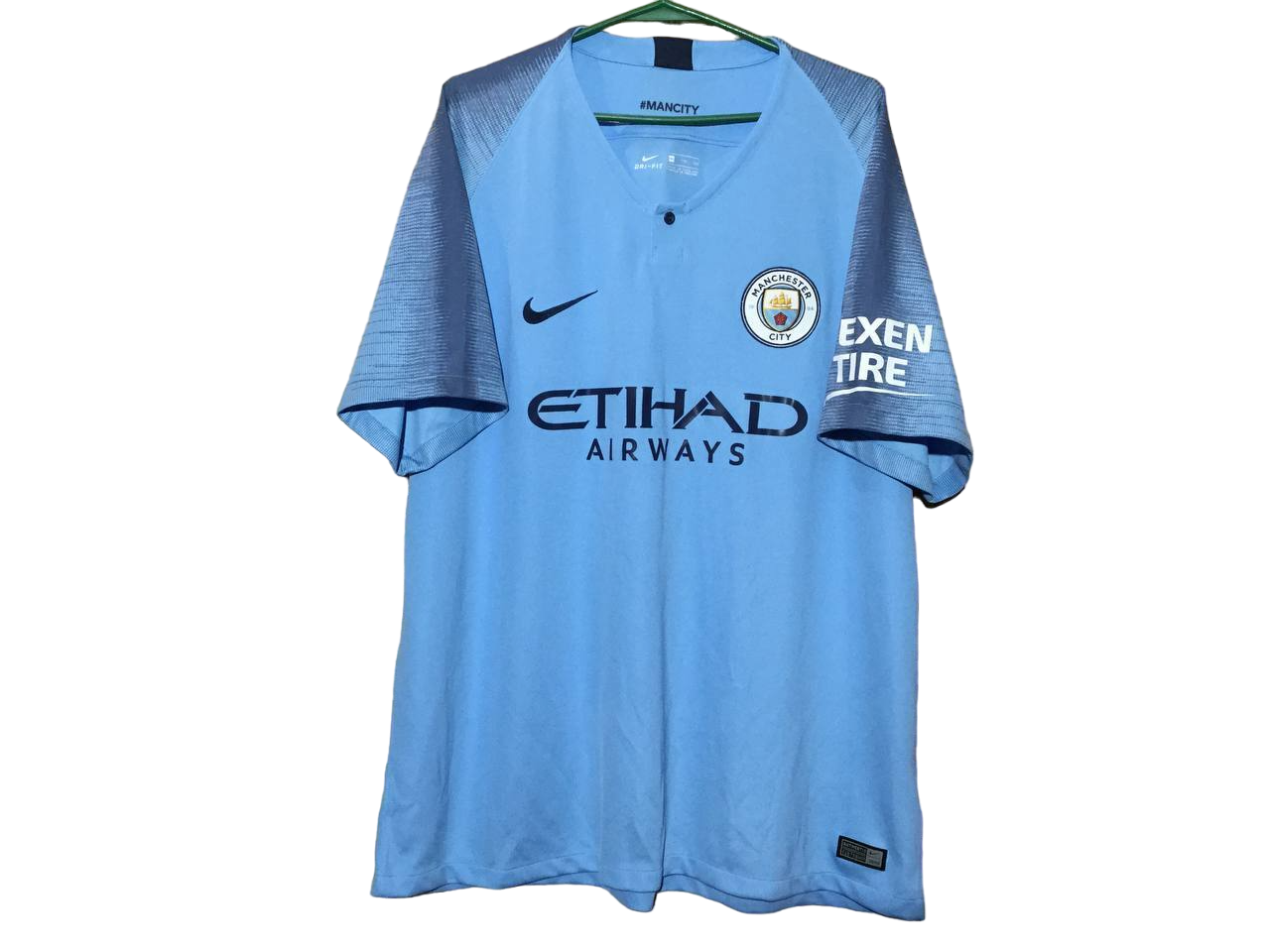 EQUIPACIÓN RETRO MANCHESTER CITY 2018 2019