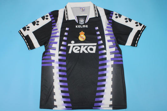EQUIPACIÓN RETRO REAL MADRID 1997-98