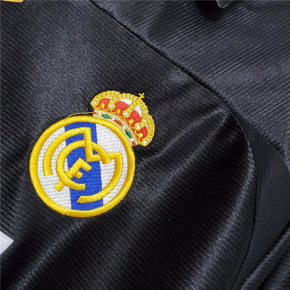 SEGUNDA EQUIPACIÓN RETRO REAL MADRID 1998-00