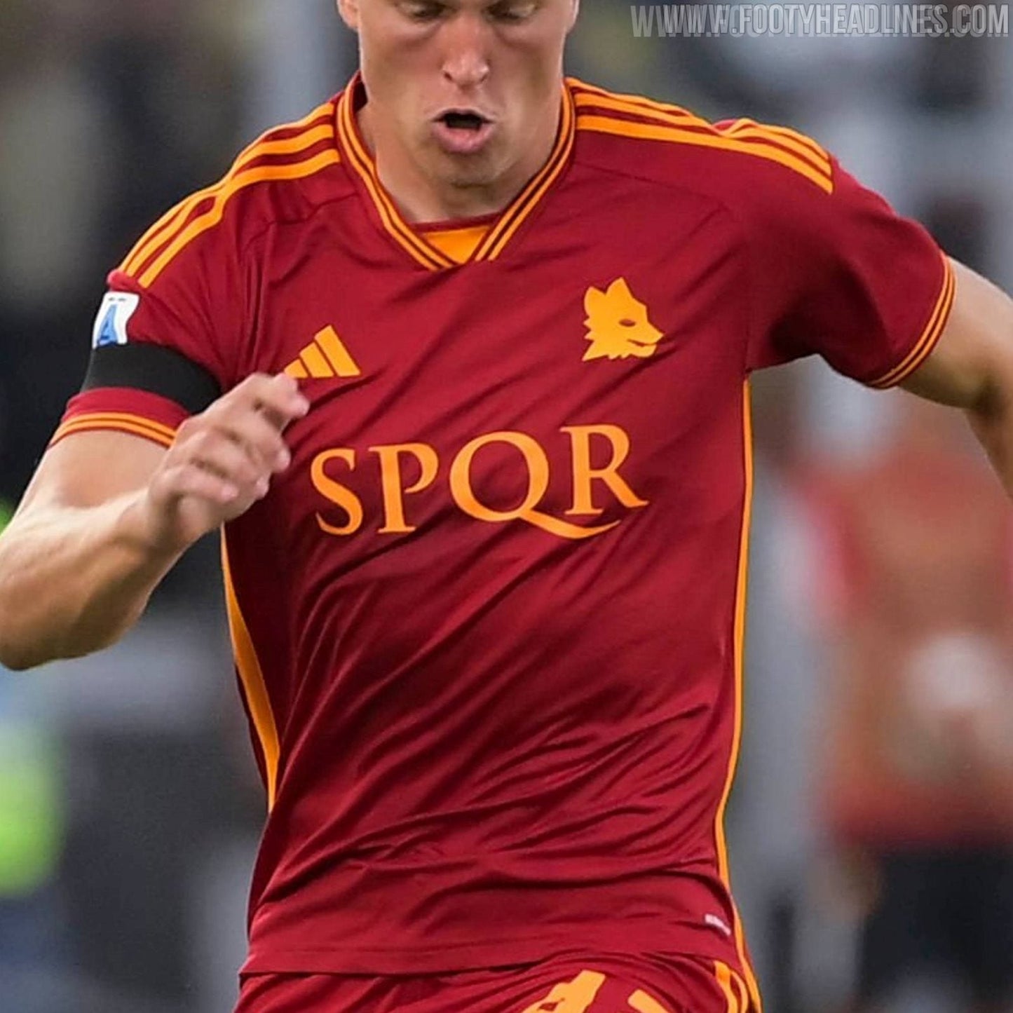 PRIMERA EQUIPACIÓN AS ROMA 2023/24