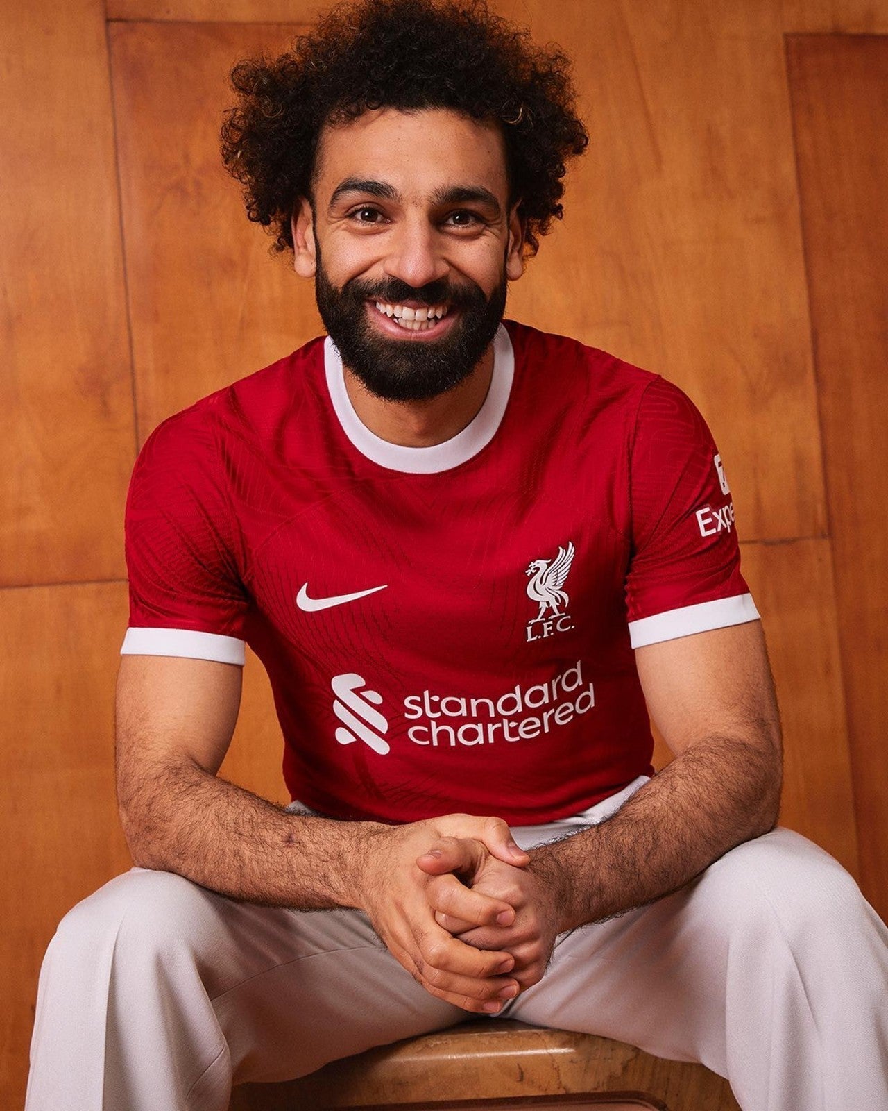 PRIMERA EQUIPACIÓN LIVERPOOL 2023/24
