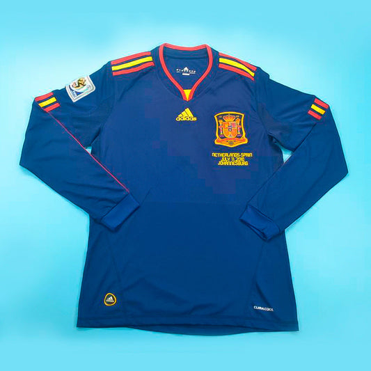 EQUIPACIÓN RETRO ESPAÑA 2010 EDICIÓN FINAL VS HOLANDA (MANGA LARGA)