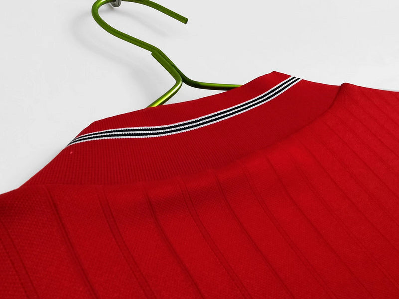 EQUIPACIÓN RETRO INGLATERRA 1984-87