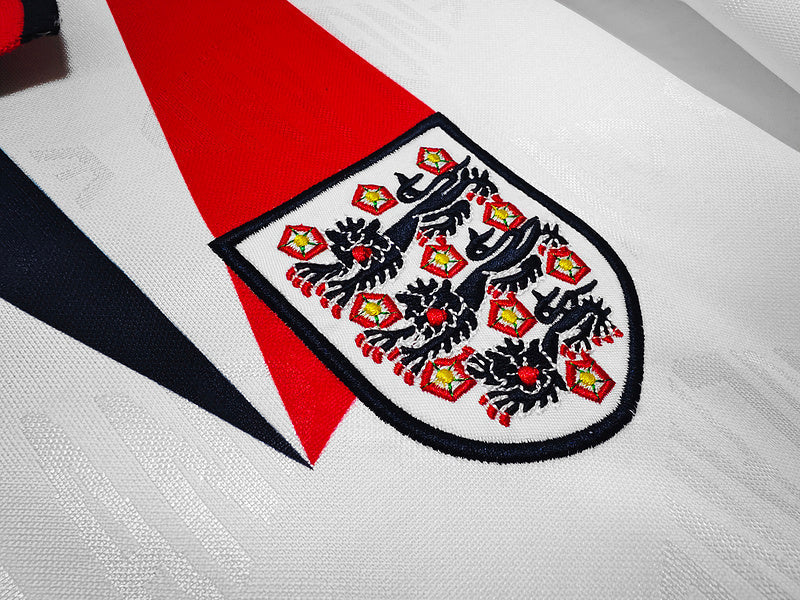 EQUIPACIÓN RETRO INGLATERRA 1992