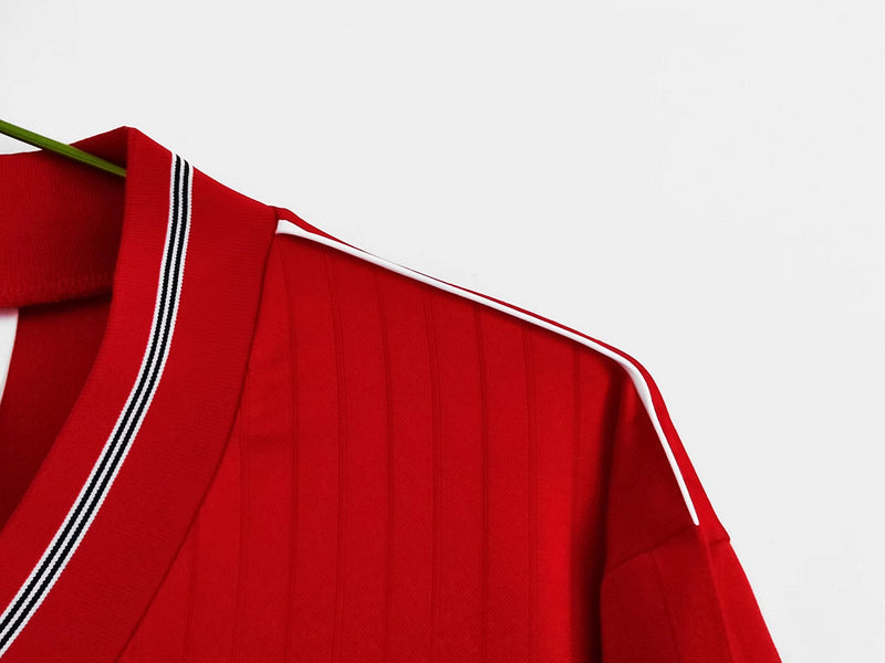 EQUIPACIÓN RETRO INGLATERRA 1984-87