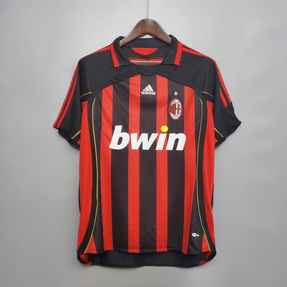 EQUIPACIÓN RETRO AC MILAN 2006-07