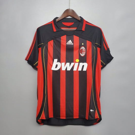 EQUIPACIÓN RETRO AC MILAN 2006-07